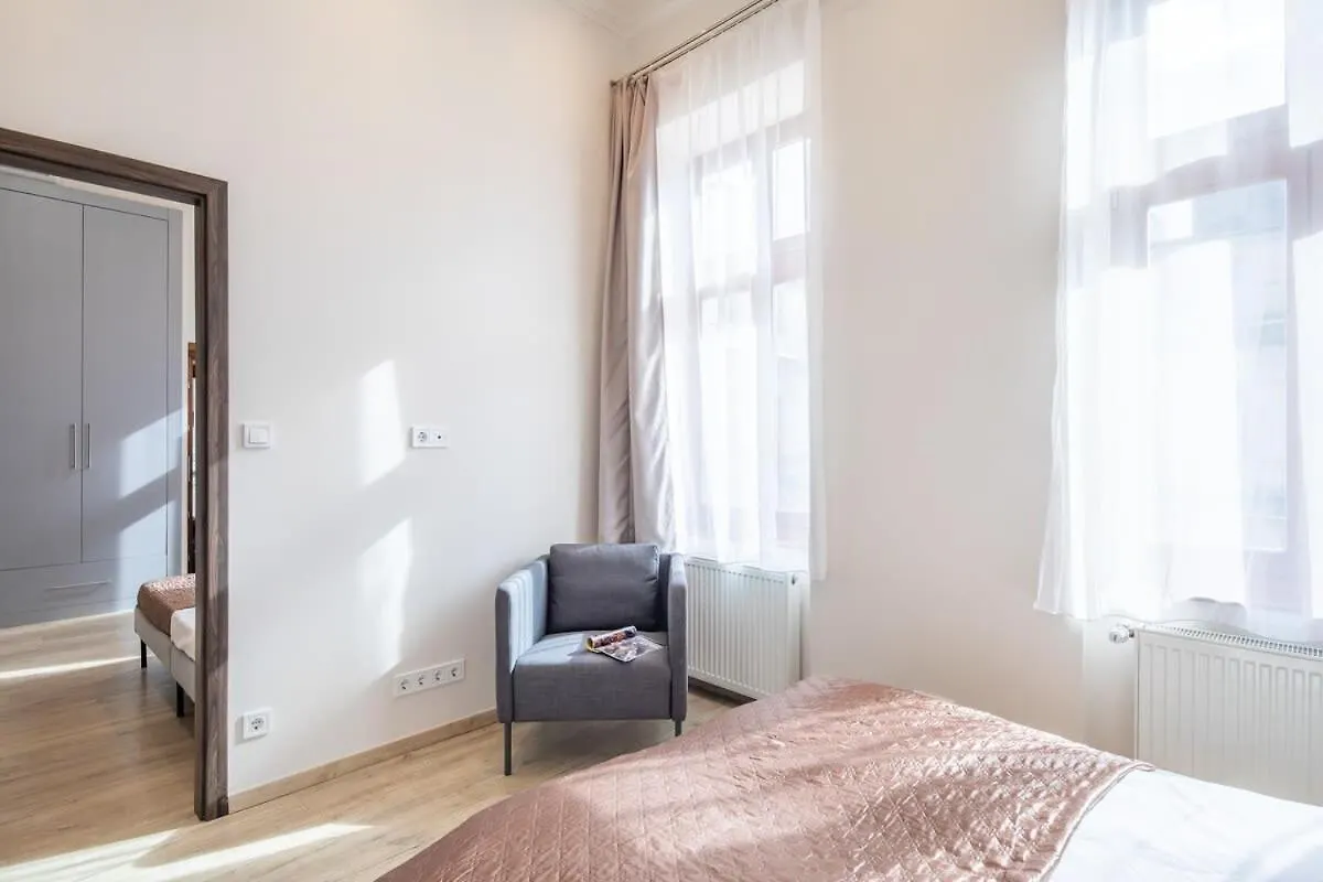 Ultra Central - New - Quiet Sleep Budapest 0*,  Hungary